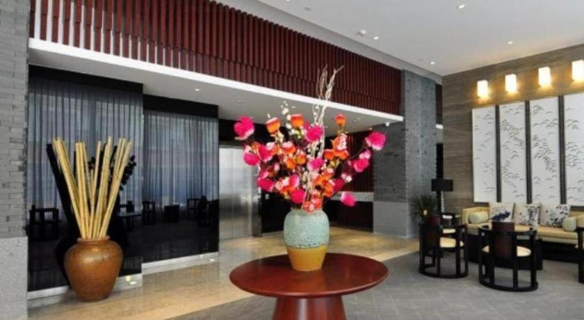 Jinjiang Inn Kunming Changshui Airport Екстер'єр фото